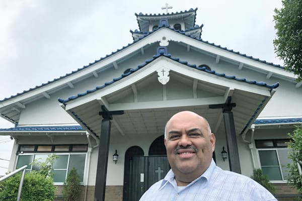 Maryknoll Father Roberto Rodriguez, who has served in Japan since 2009, ministers to Japanese Catholics and Catholic immigrants in Japan. (P. Saunders/Japan)