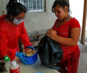 On outskirts of Buenos Aires, parishes mobilize for COVID-19